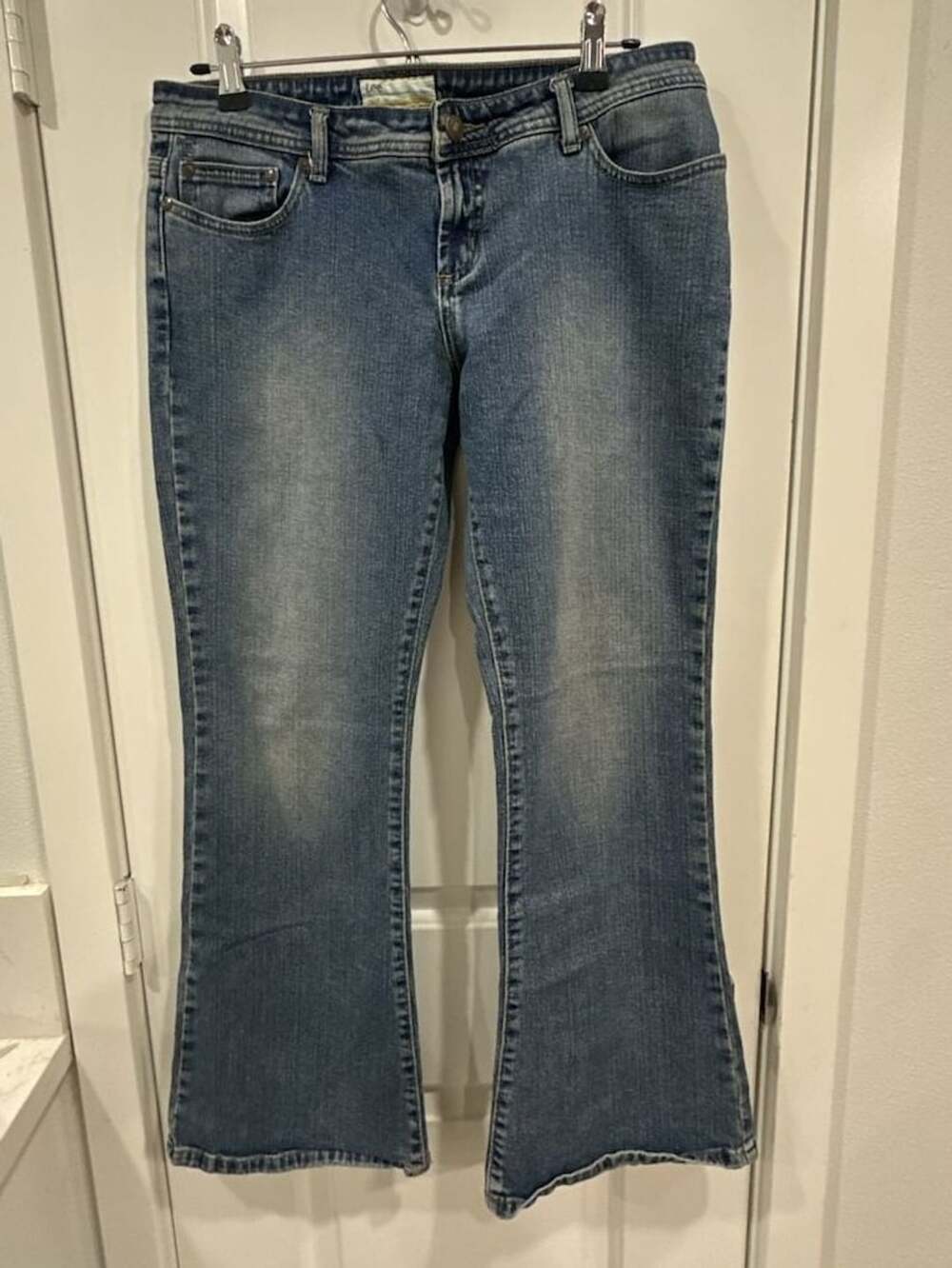 Lee Vintage Low Rise Bootcut Blue Jeans